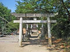 伊奈利神社天神社合殿鳥居