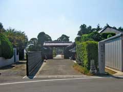 本性寺山門