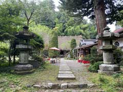 八王寺参道