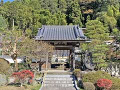 龍泉寺山門