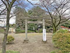 芦苅場赤城神社鳥居