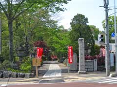 観音寺山門