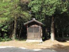 境内社三峰神社