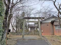 石坂白山神社鳥居