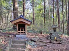 奥田氷川神社境内社