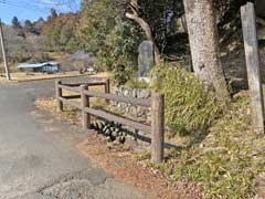 瑠璃光院入口の舛井戸遺跡