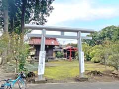 新堀熊野神社鳥居