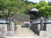 瀧泉寺山門