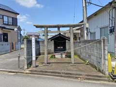 本村稲荷神社