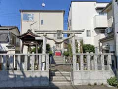 藤久保浅間神社鳥居