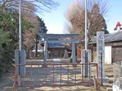 元新宿八幡社鳥居