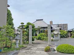観音寺山門
