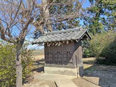 伊佐沼薬師神社境内社愛宕・稲荷・天満宮合殿