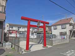 篠田塚稲荷神社鳥居