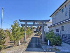 鴨田八幡神社鳥居