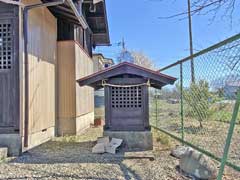 鴨田中臣明神社境内社