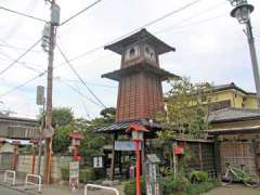 時の鐘薬師神社入口