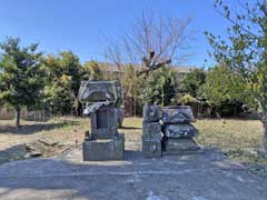 鹿飼神明神社境内社御嶽社