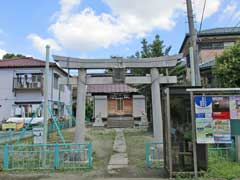 芝樋ノ爪御嶽神社境内