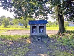 吹塚氷川神社境内社熊野社稲荷社