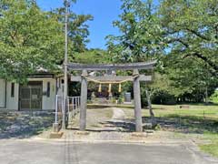 三保谷宿氷川神社鳥居