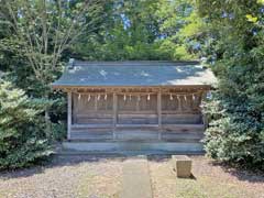 三保谷宿氷川神社境内社六社合殿社