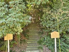 三保谷宿氷川神社境内社浅間神社