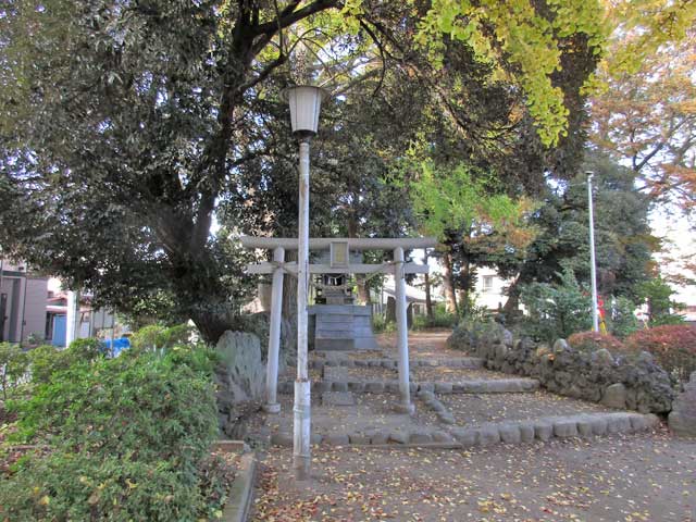 境内社浅間神社