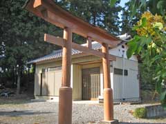 中里雷電神社鳥居