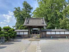 東光寺山門