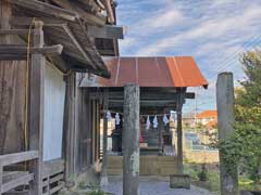 三ツ木神社境内社小御嶽社