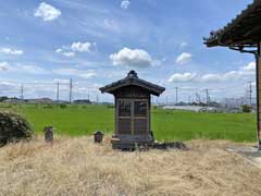 市ノ縄八幡神社社殿