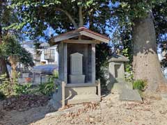 明用三島神社境内社道祖神・稲荷