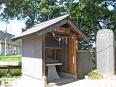 境内社日枝神社