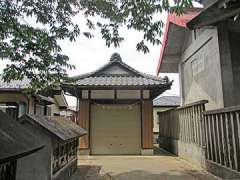 東越谷香取神社神楽殿