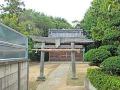 新川稲荷神社鳥居