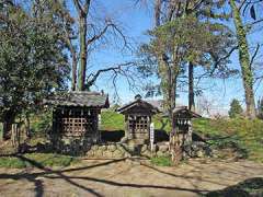 境内社八坂社・天満天神社・八幡社