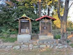 樋春七社神社境内社手長神社、稲荷神社