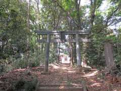 平塚新田八幡神社鳥居