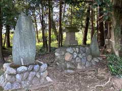 出雲乃伊波比神社境内社小御嶽・富士浅間神社