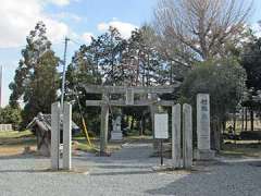 小島春日神社鳥居