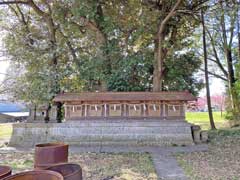 小八林春日神社境内社