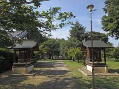 境内駒形神社