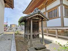 東泉寺大師堂