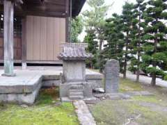 道庭香取神社境内社