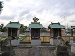 中曽根香取御嶽神社境内社