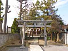 戸ケ崎浅間神社鳥居