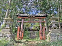 中尾雷電神社鳥居