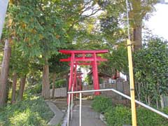 市場豊川稲荷神社鳥居