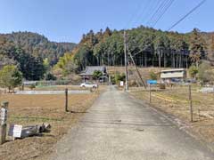 東王寺参道